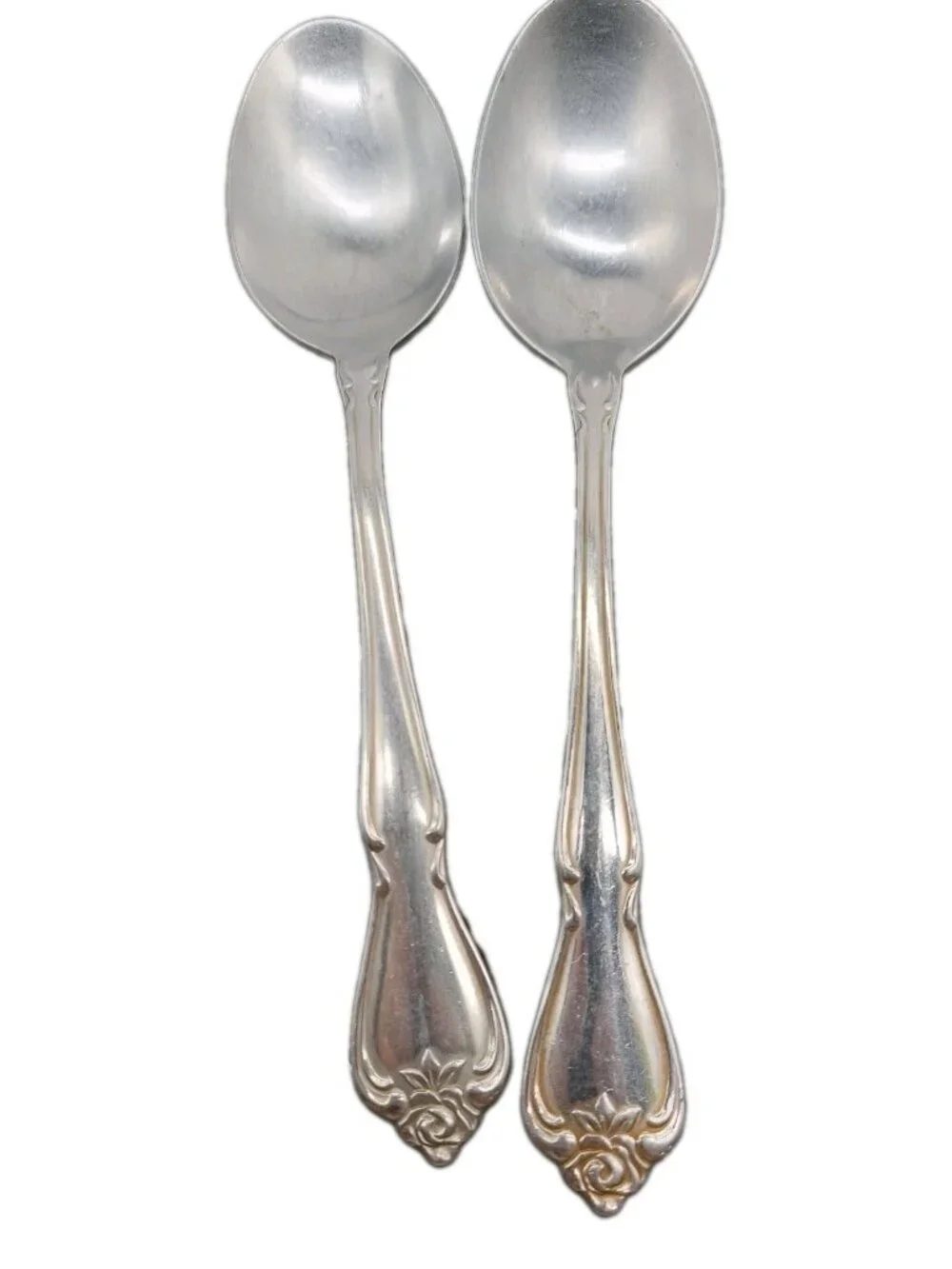 1881 Rogers Oneida 2 Spoons True Rose Arbor